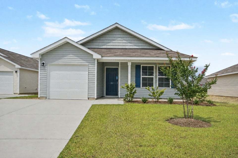 BRISCOE - Cottonwood Place: Tabor City, North Carolina - Century Complete