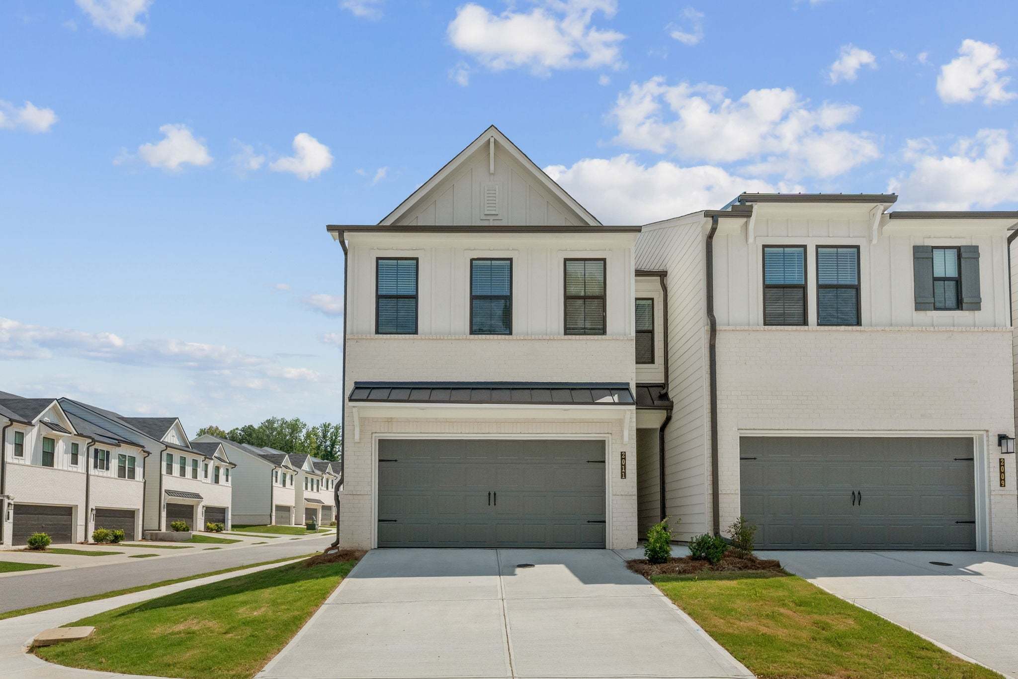 Sawnee - Azalea Square Townhomes: Lawrenceville, Georgia - Century Communities