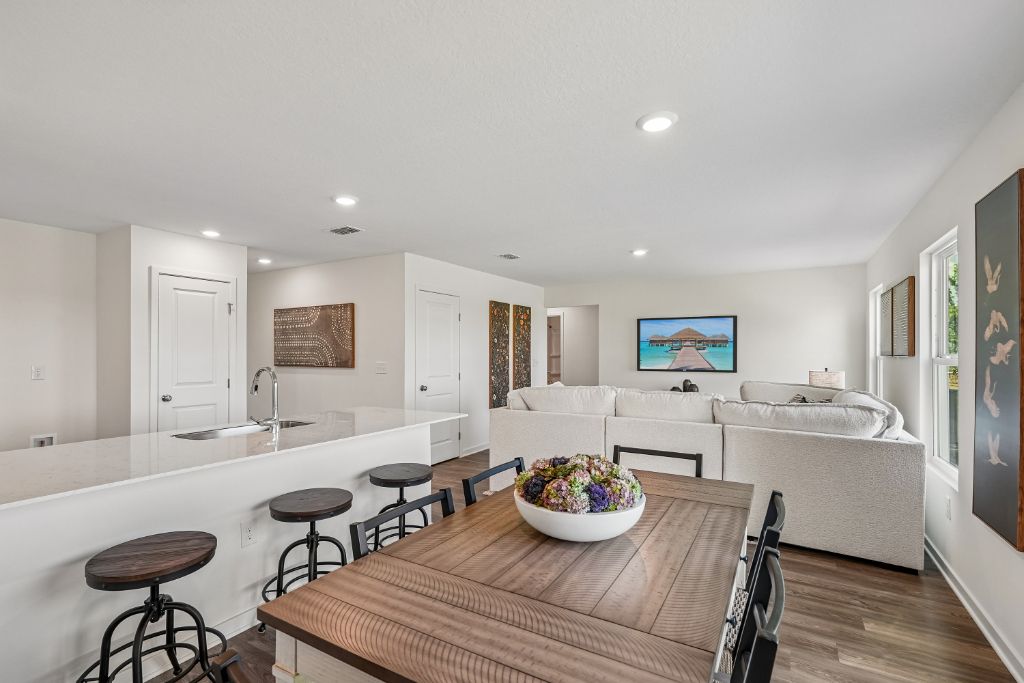 Gardner | Dining Room