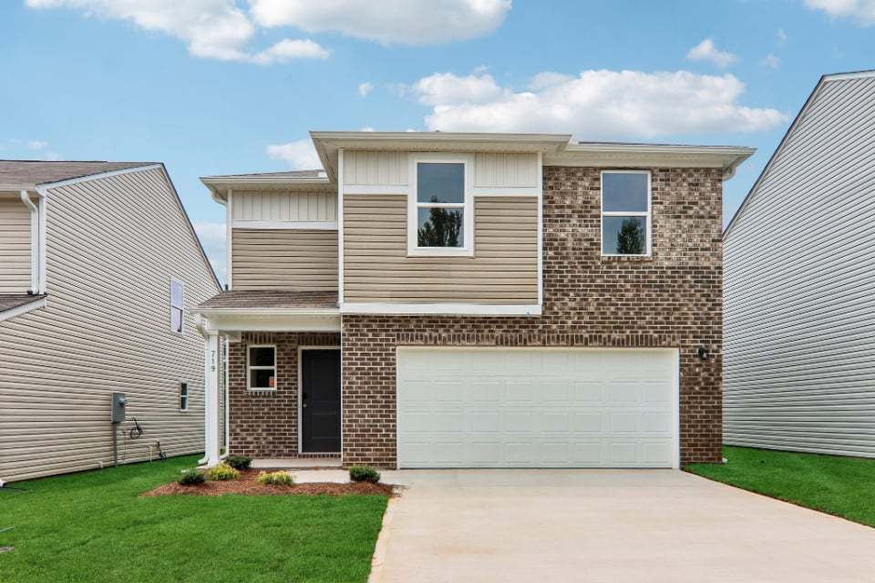 719 Tomlin Trail (BERKSHIRE)