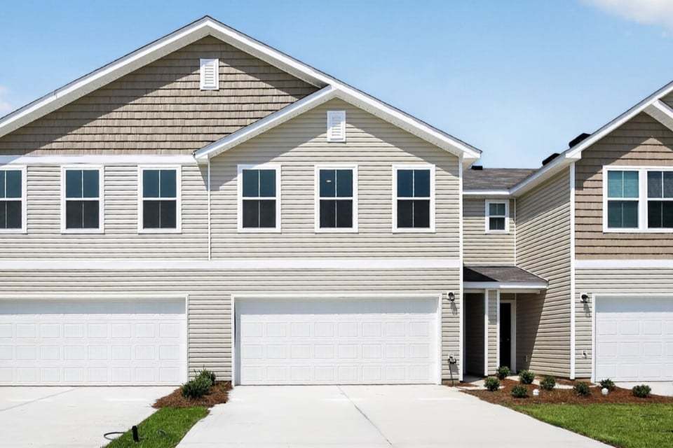SHELBY - Graystone Townhomes: Florence, South Carolina - Century Complete