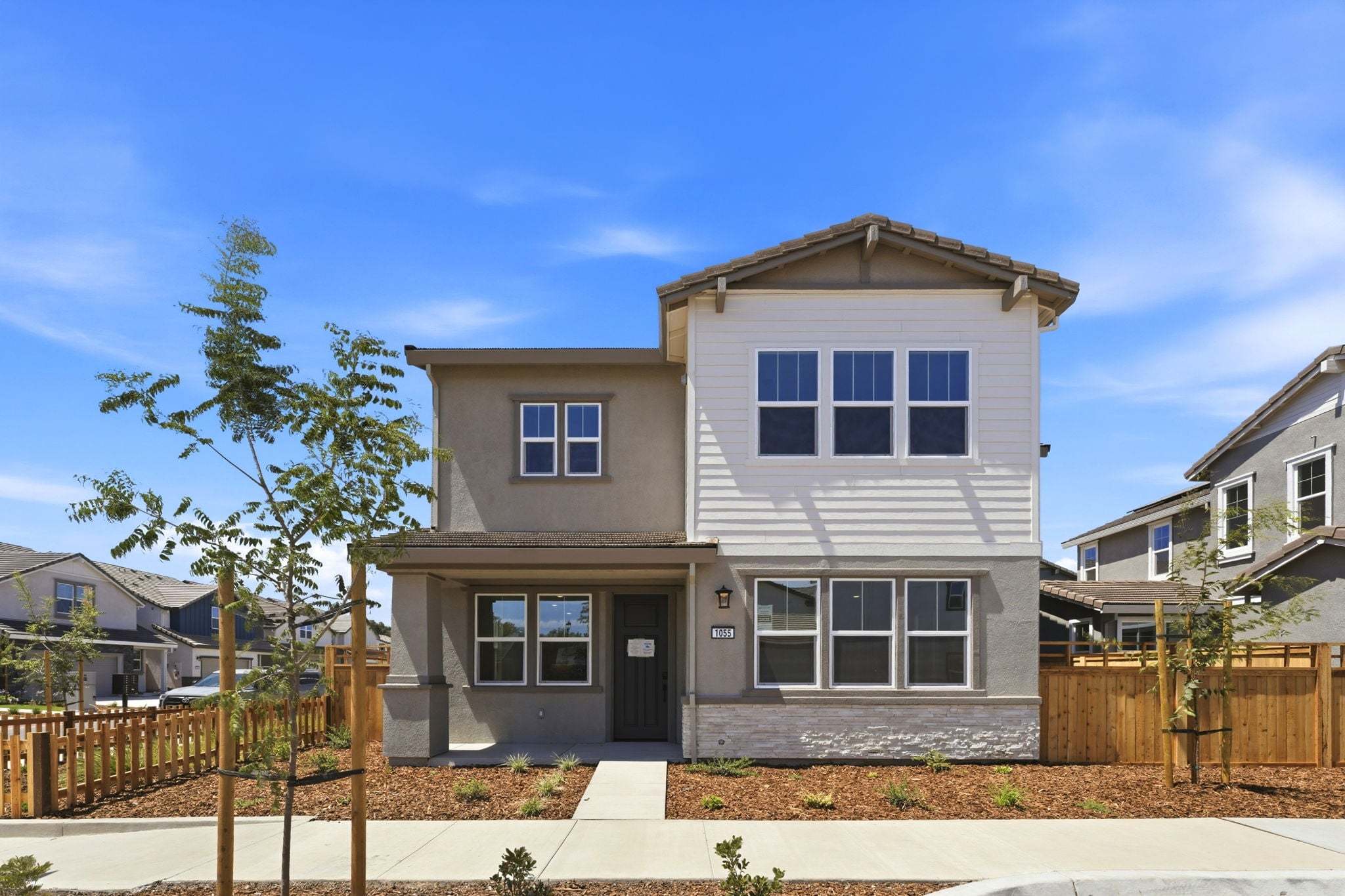 1055 Ginkgo Circle (Plan 6)