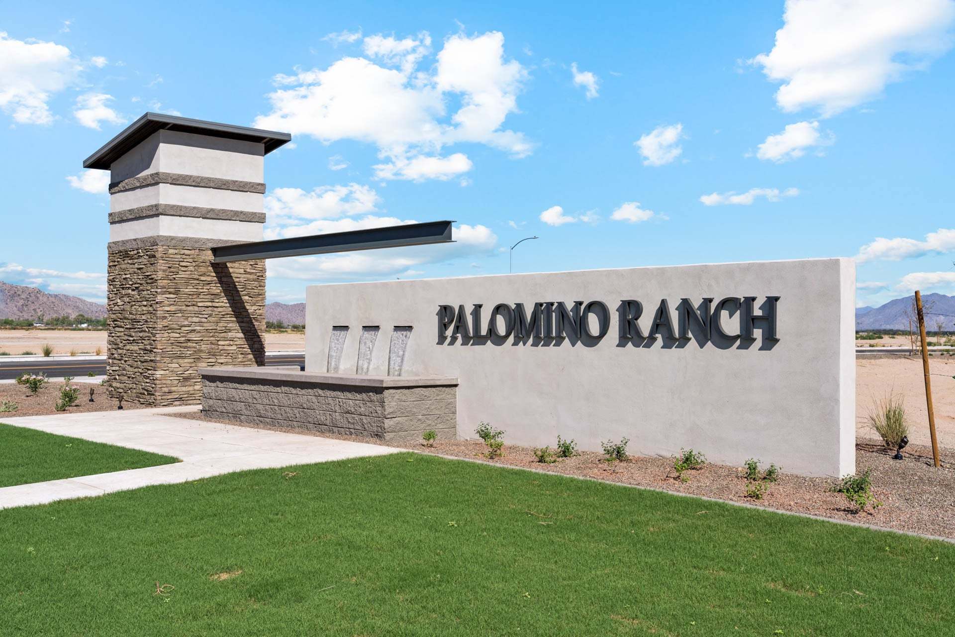 casa en The Overlook Collection at Palomino Ranch por Century Communities