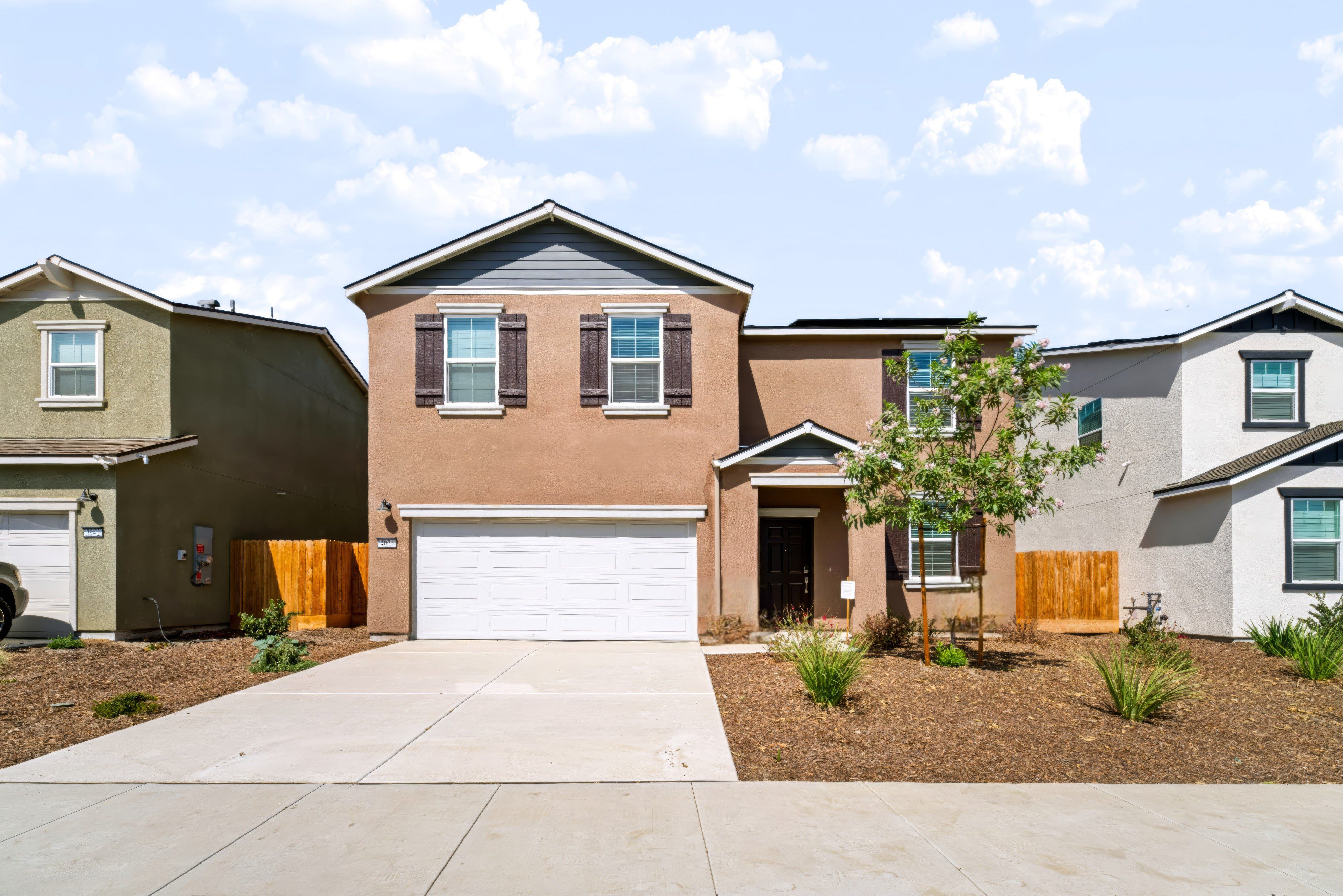 Essex - Larkspur: Visalia, California - Century Communities