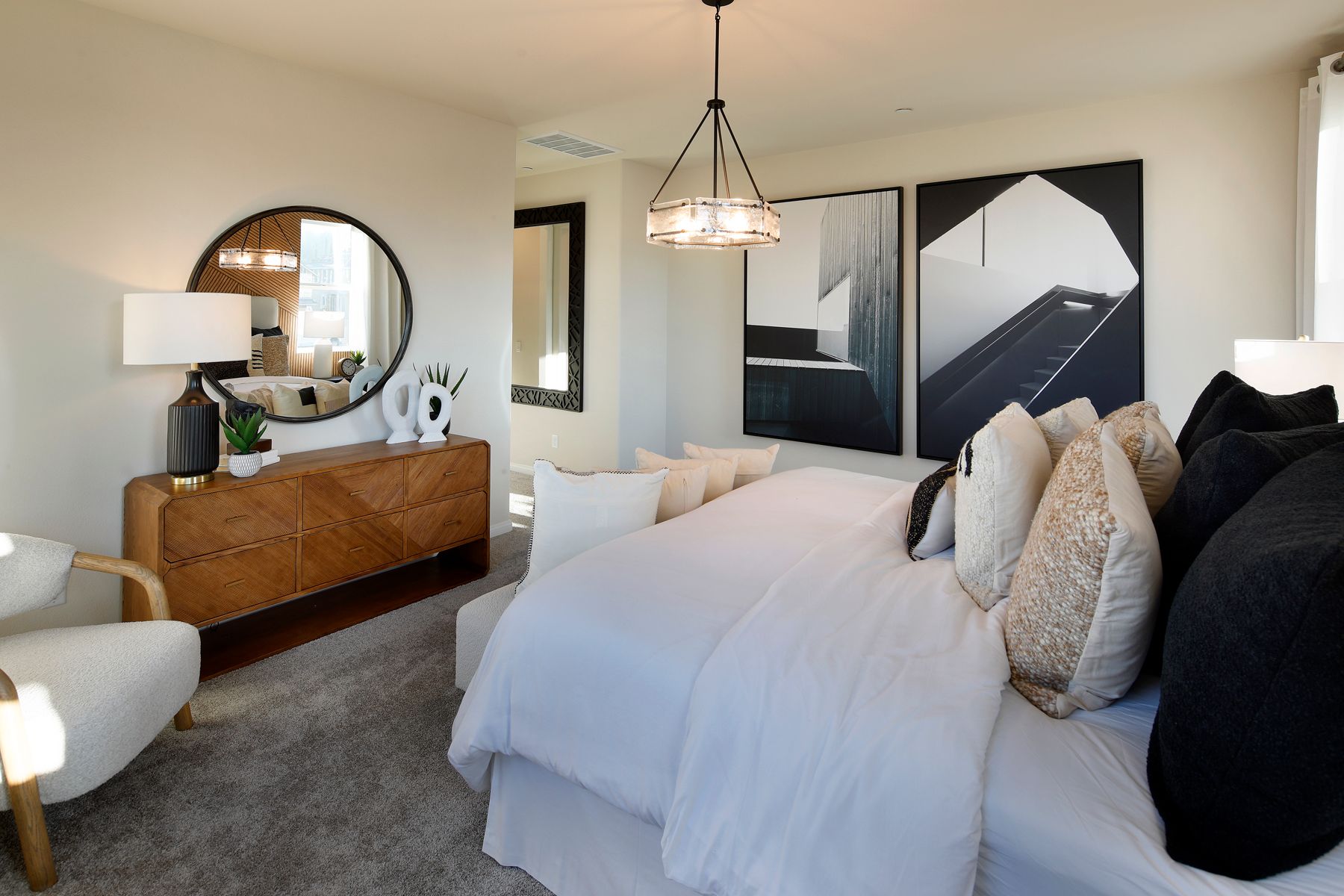 29263 Crescent Way. Highland, CA 92346