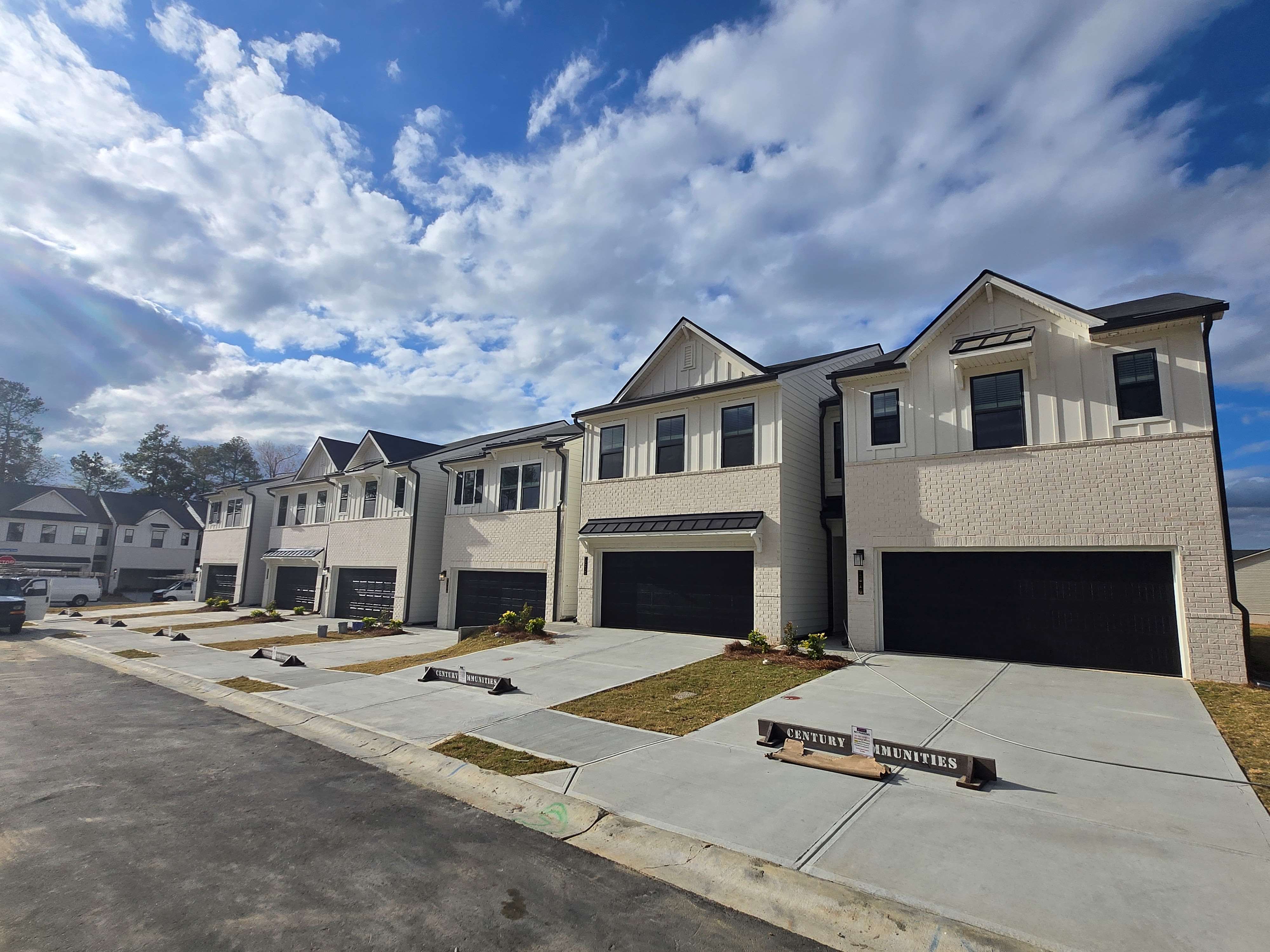 Azalea Square Townhomes - Lawrenceville, GA