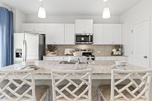 Harding - Oak Grove Glen: Snellville, Georgia - Century Communities