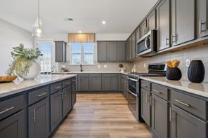 4382 Reed Creek Drive (Stratford III Townhome)