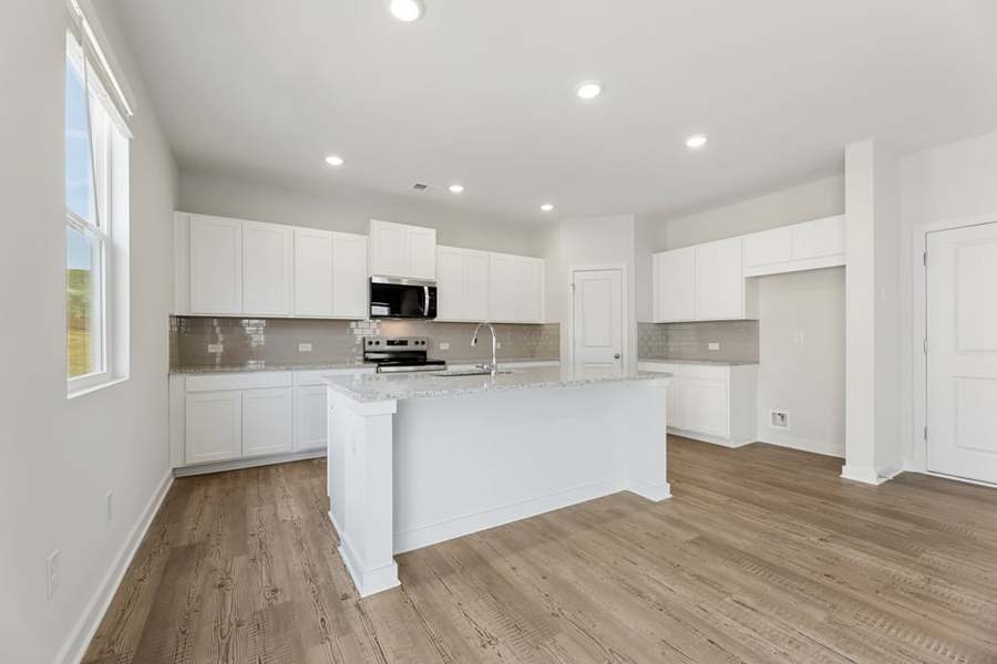 5233 Mulberry Creek Way. Flowery Branch, GA 30542