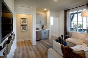 8513 Tamarack Street (Plan Three)