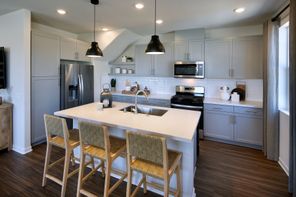 9810 Crossbay Loop (Plan Three)