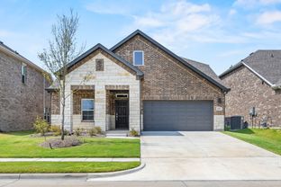 Walker - Overland Grove: Forney, Texas - Century Communities