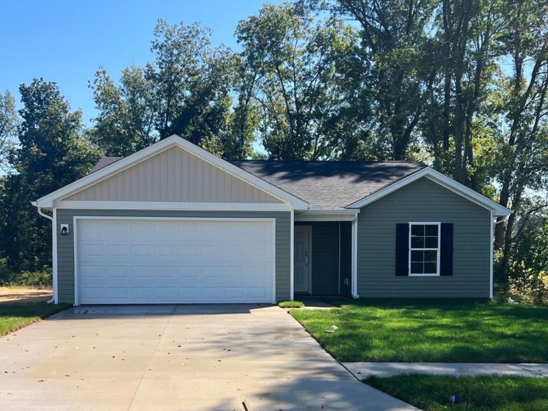 1022 Legend Court (ABERNATHY)