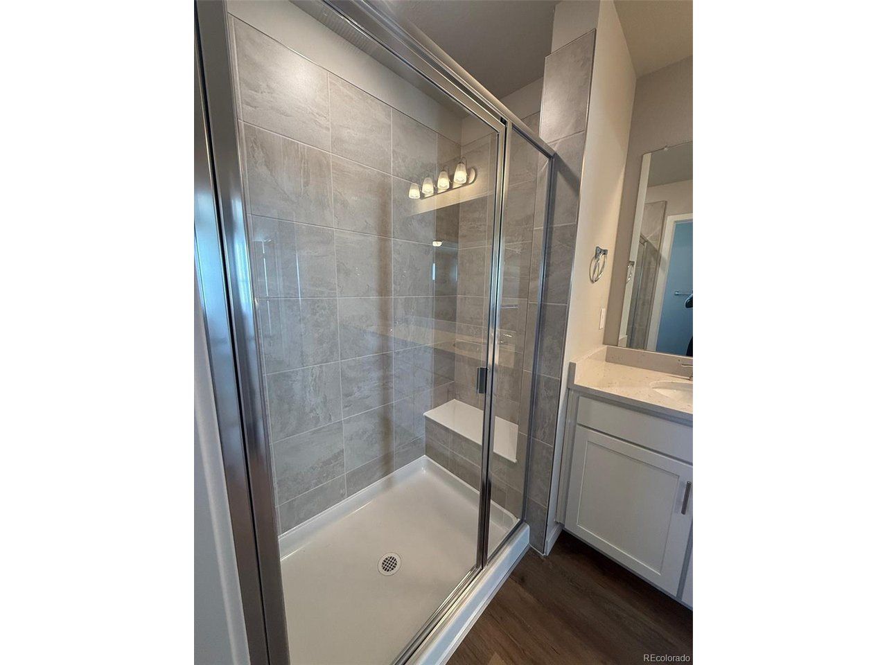 834 N Bently St (The Laurelwood)