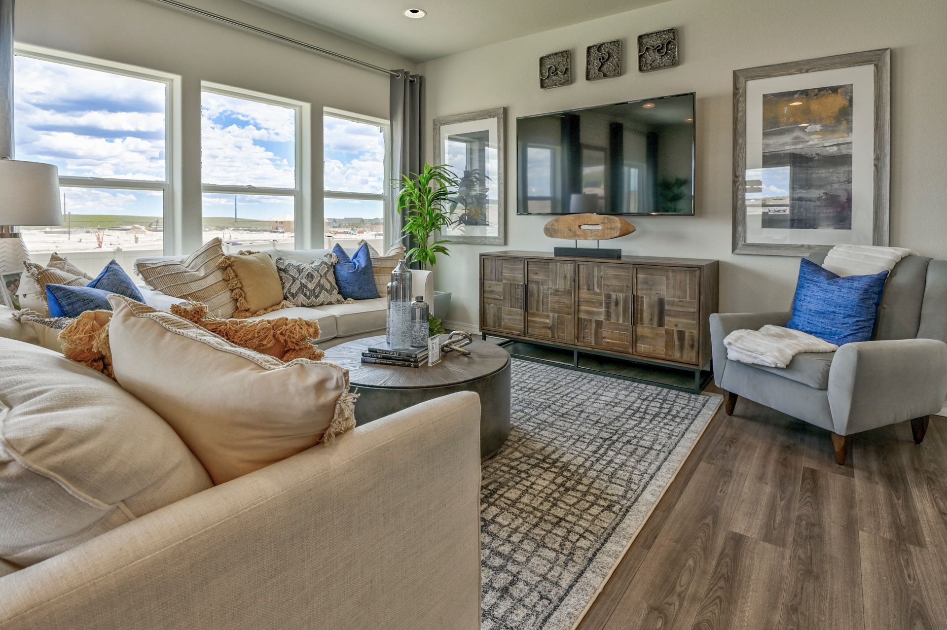 5007 Truscott Road. Colorado Springs, CO 80925