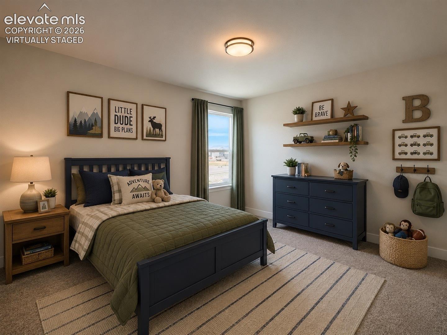 casa en Falcon Meadows at Bent Grass por Challenger Homes
