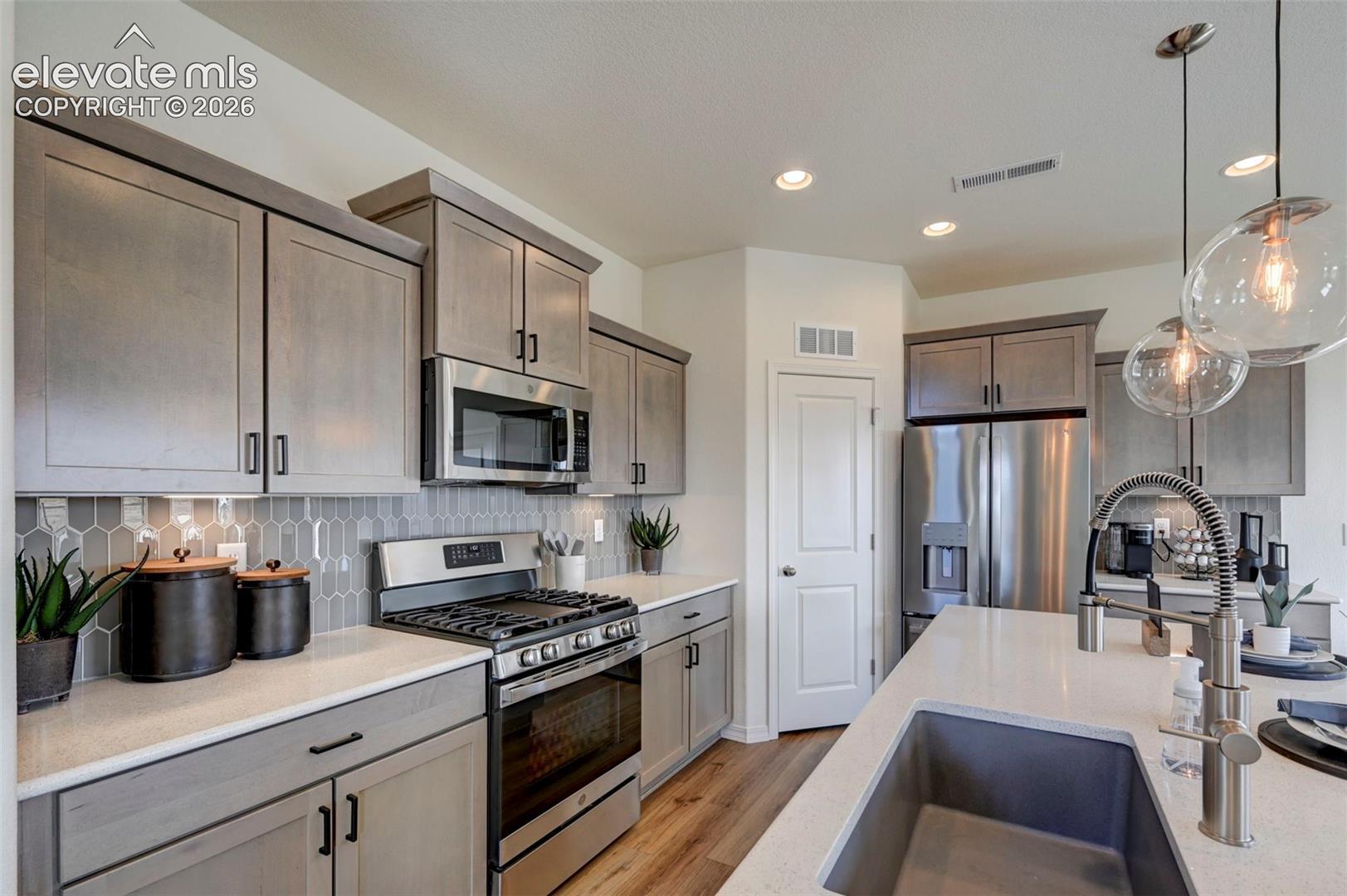 The Van Buren - Cedar Ridge at Sterling Ranch: Colorado Springs, Colorado - Challenger Homes