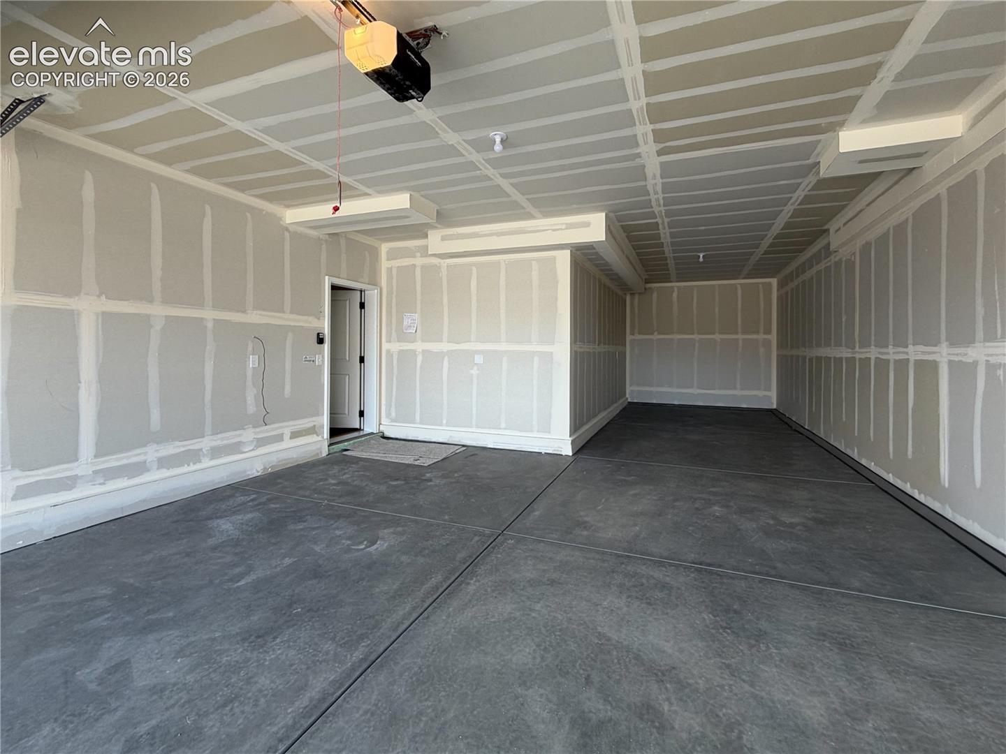 8246 Lemon Grass Road (The Charleston)