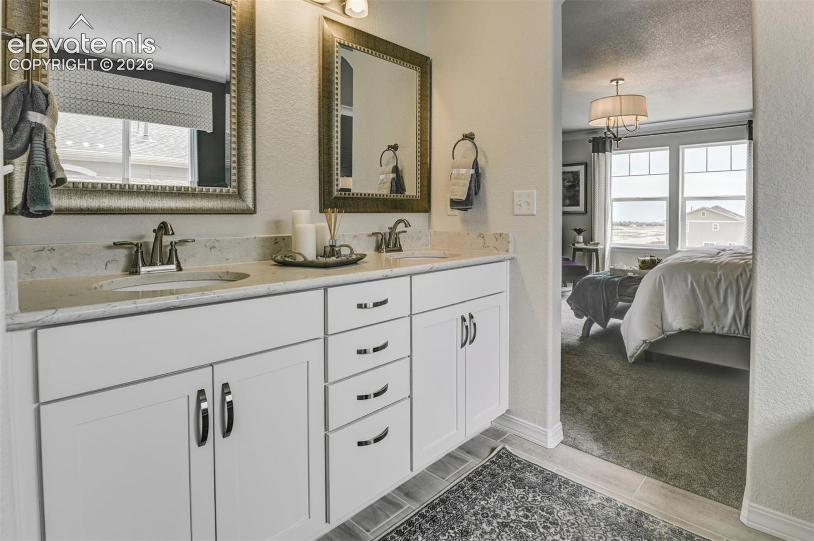 9717 Warrick Street (The Manchester) Image