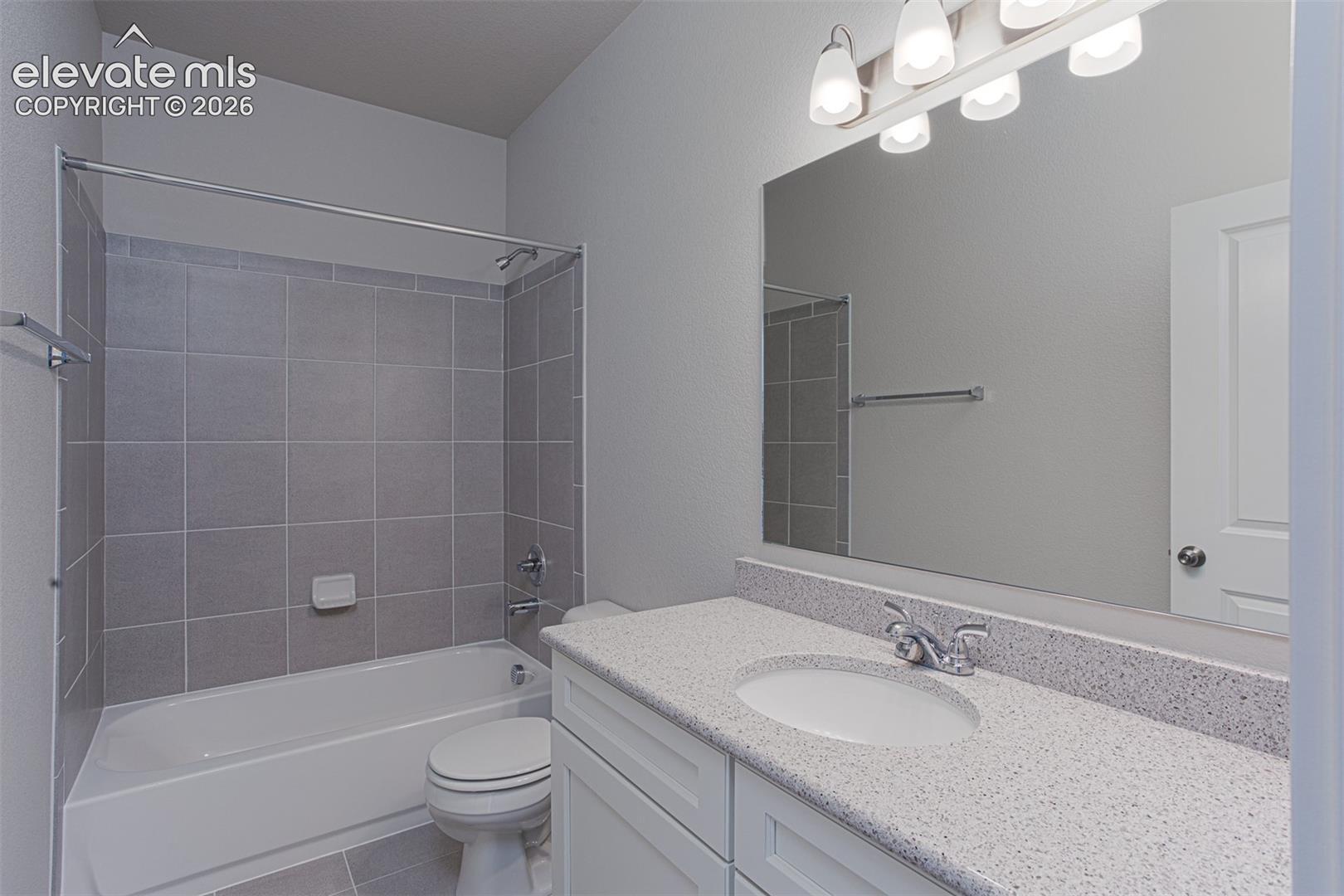 casa en Revel at Wolf Ranch por Challenger Homes