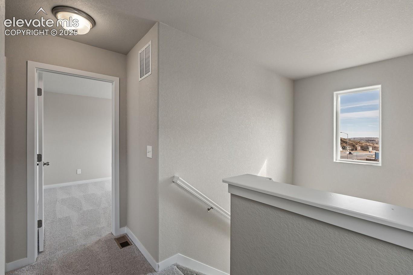 casa en Overlook at Spring Creek por Challenger Homes