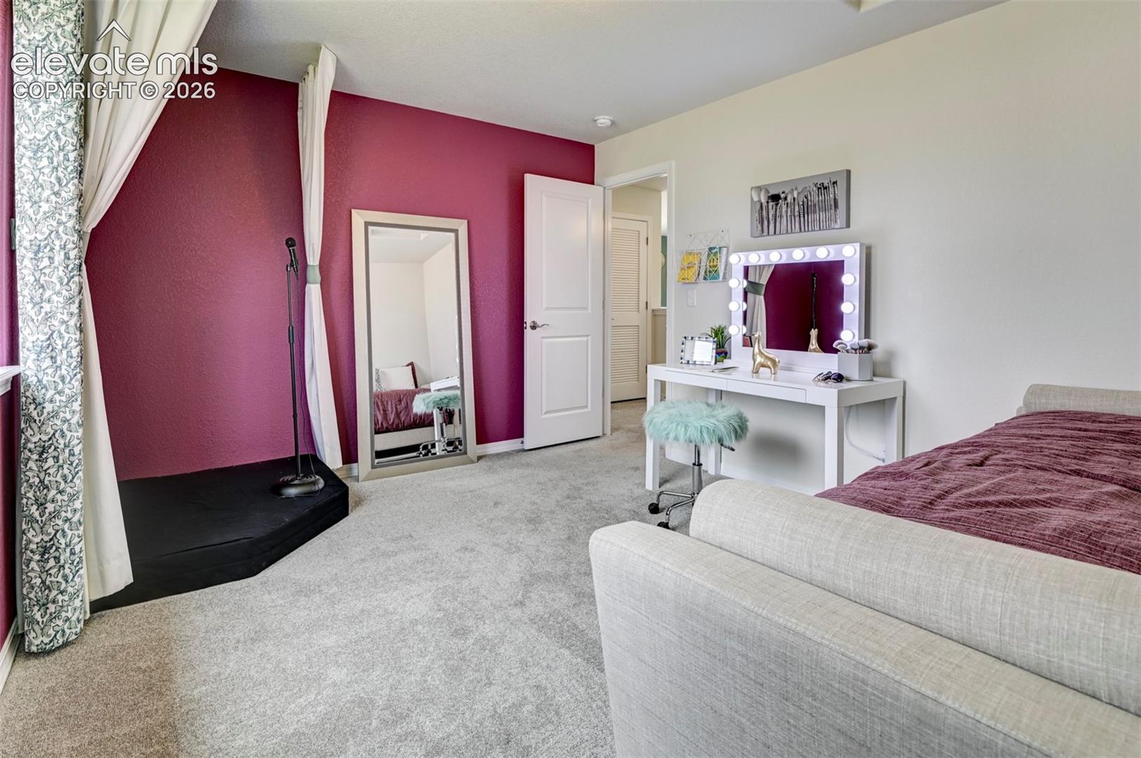 9717 Warrick Street (The Manchester) Image