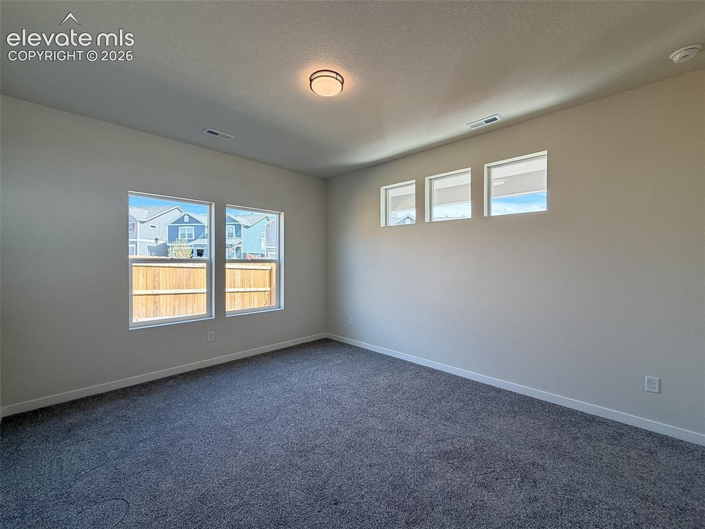 casa en Copper Chase at Sterling Ranch por Challenger Homes