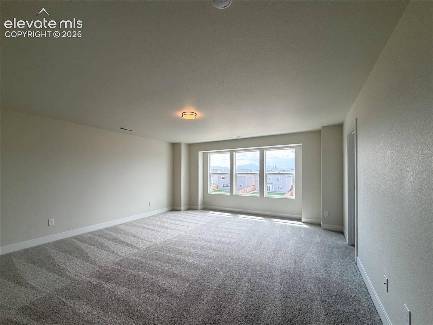8246 Lemon Grass Road (The Charleston)