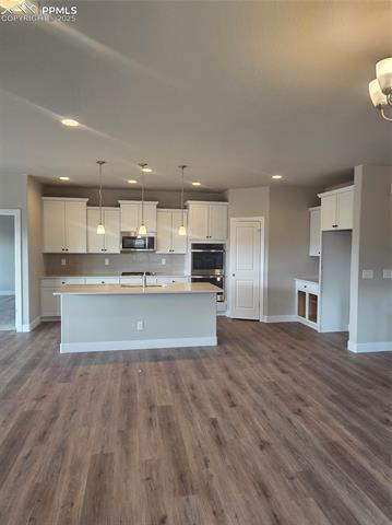 8582 Noreen Falls Drive (The Matterhorn)