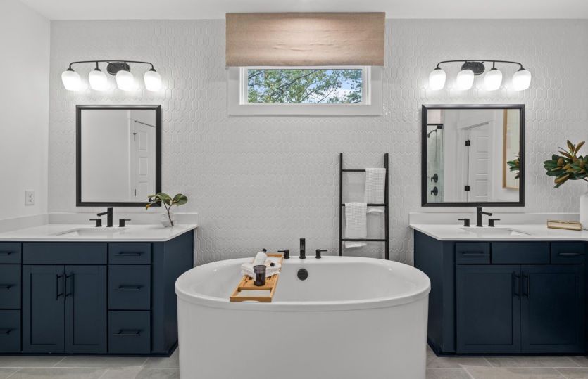 Beautiful Owners Bathroom