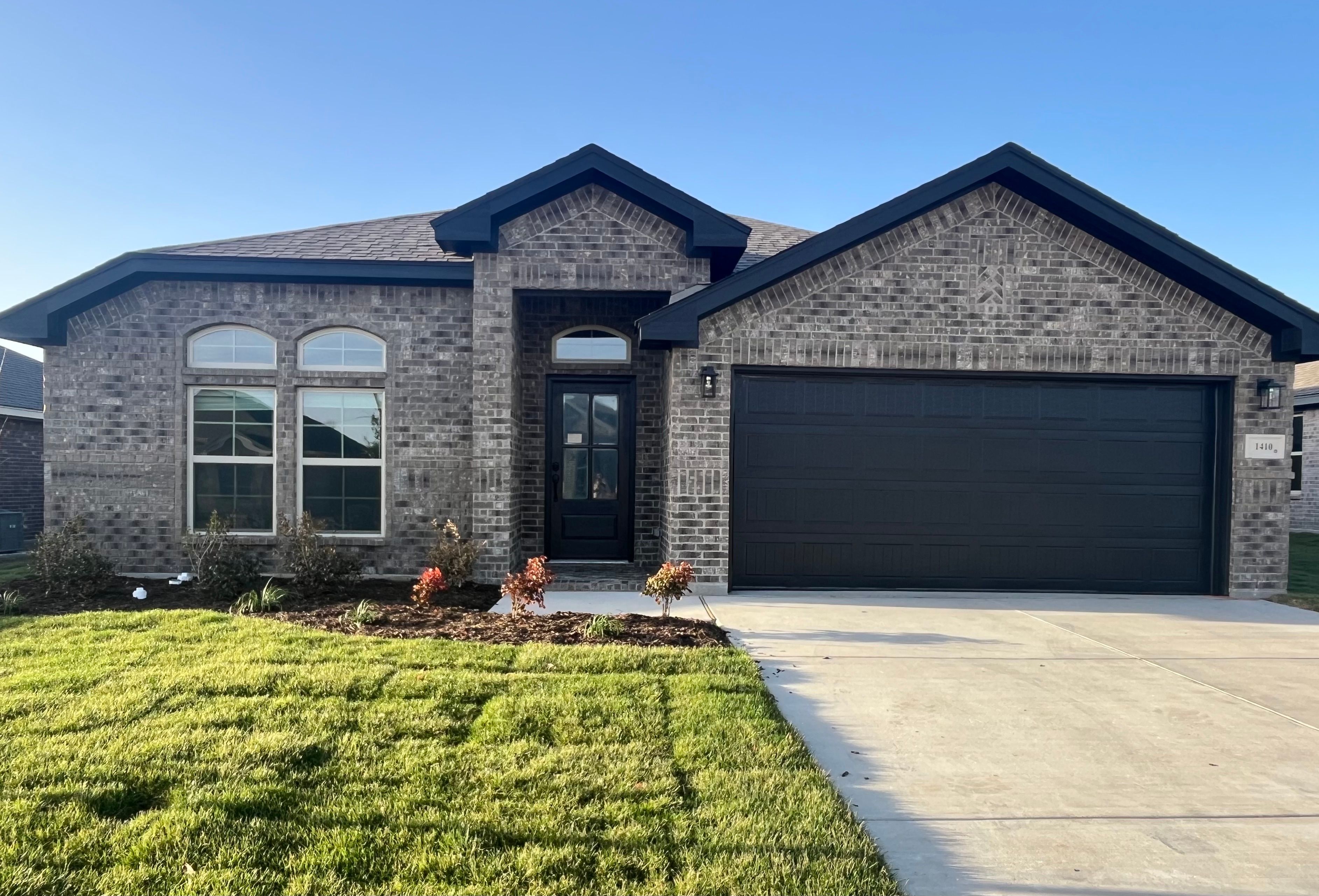 1410 Quail Creek Drive (Sherwood)