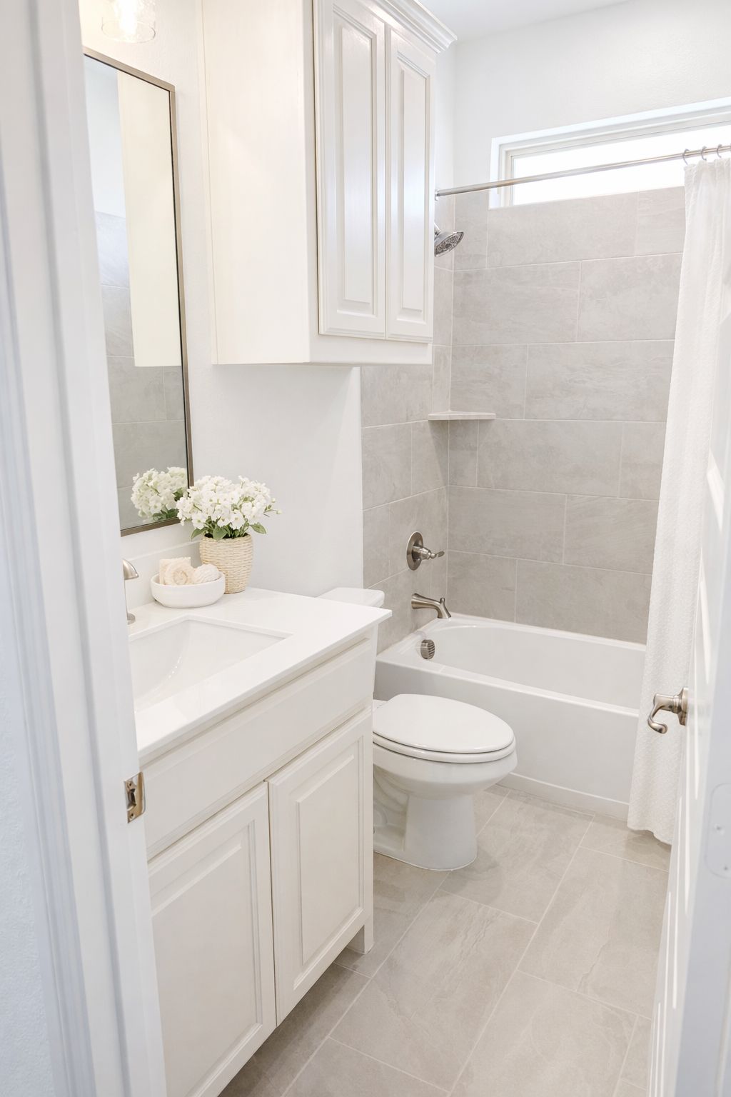 Secondary Bathroom (AI Enhanced)