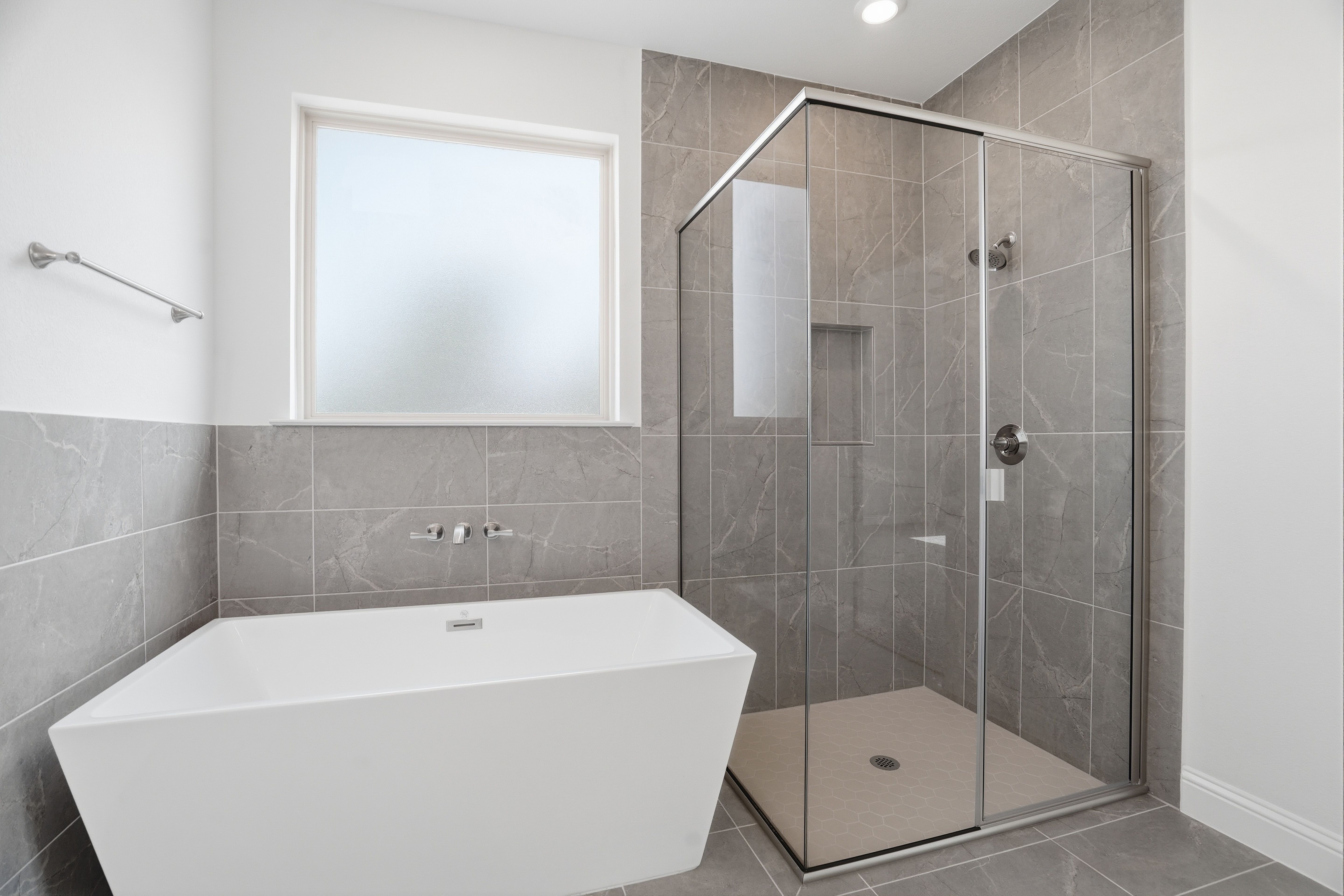 Primary Shower/ Freestanding Tub