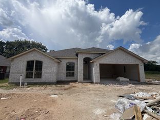 Iverson I - Trail Creek: Cleburne, Texas - Cheldan Homes