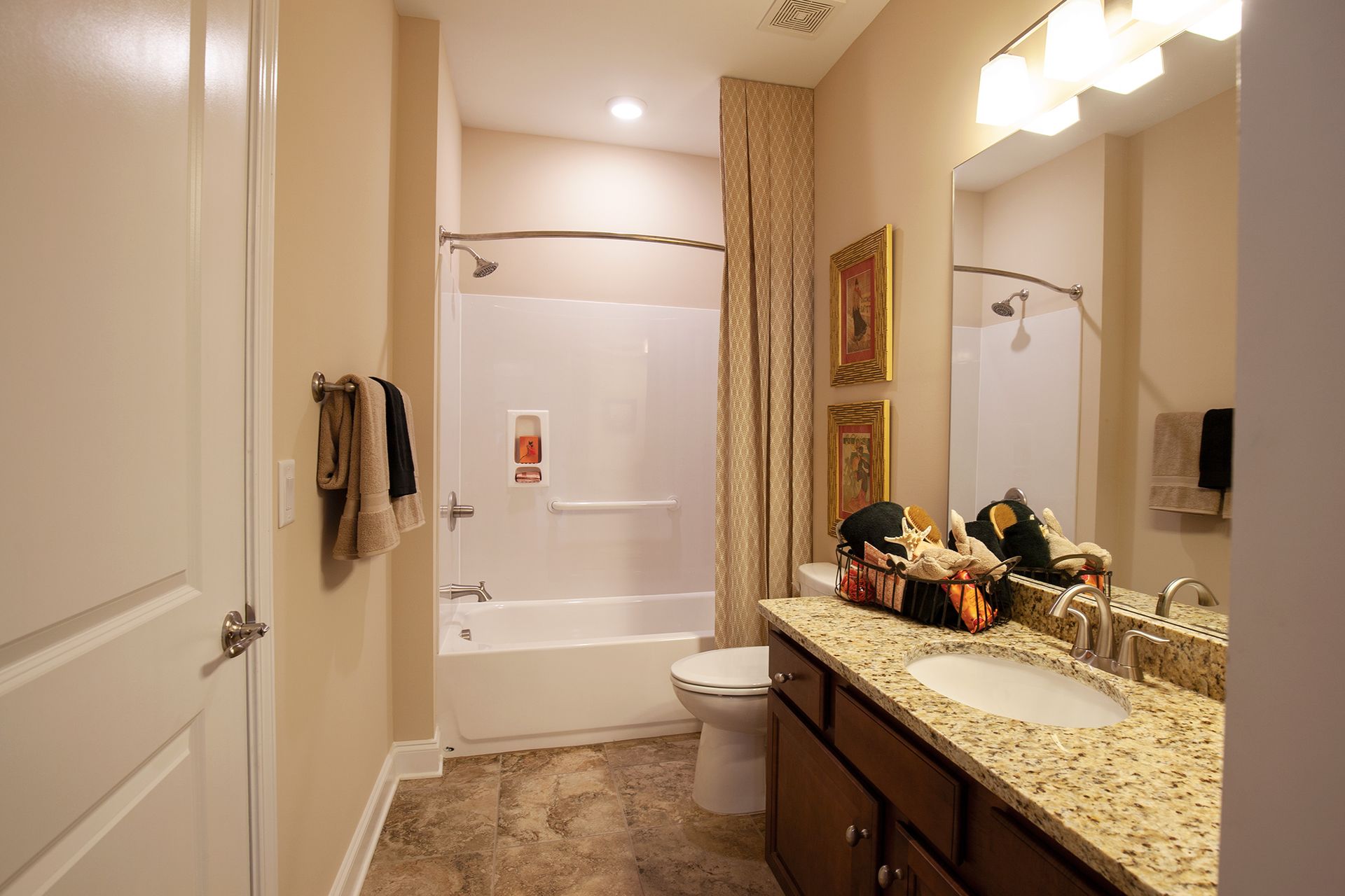 Guest Bathroom