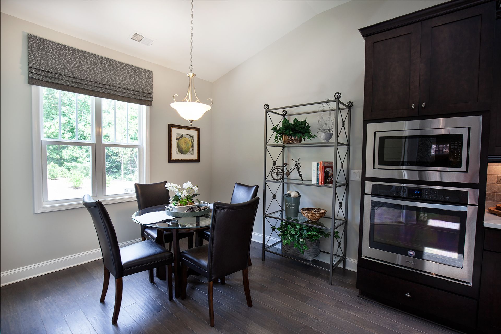Breakfast Room