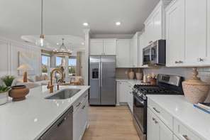 3020 White Magnolia Lane (The Sunflower)