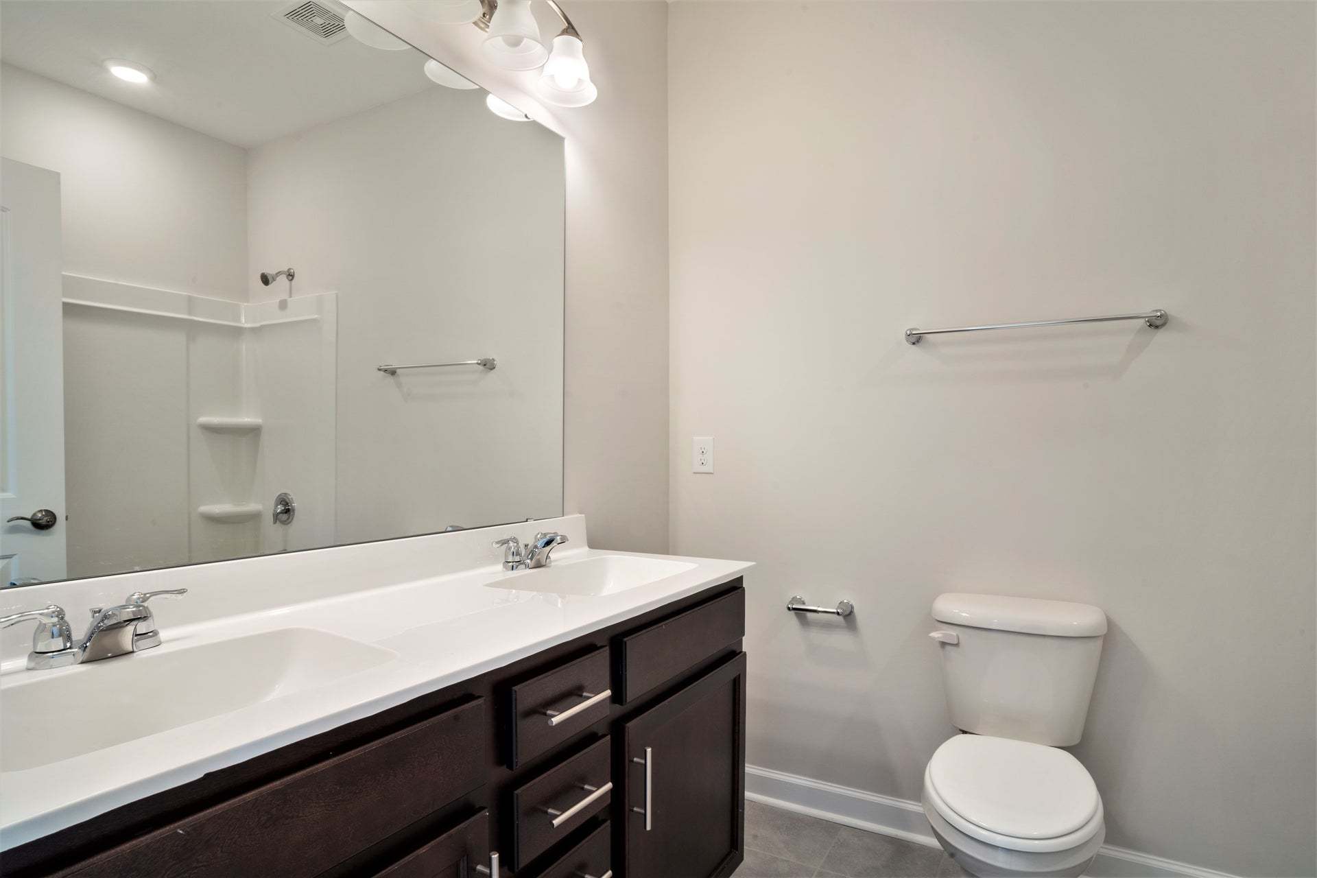 Owner's Bathroom