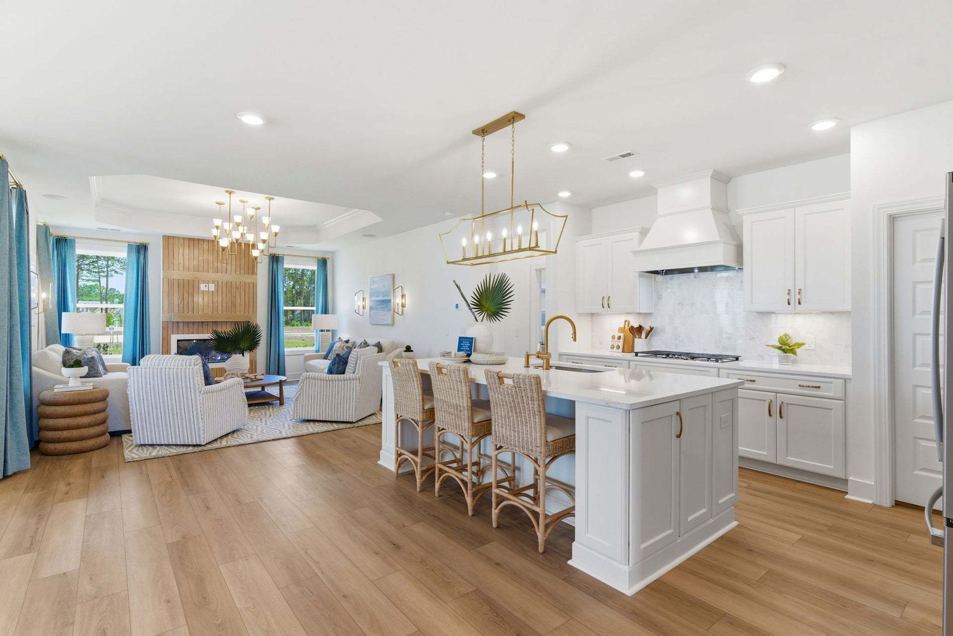 The Shorebreak - Kitchen and Great Room