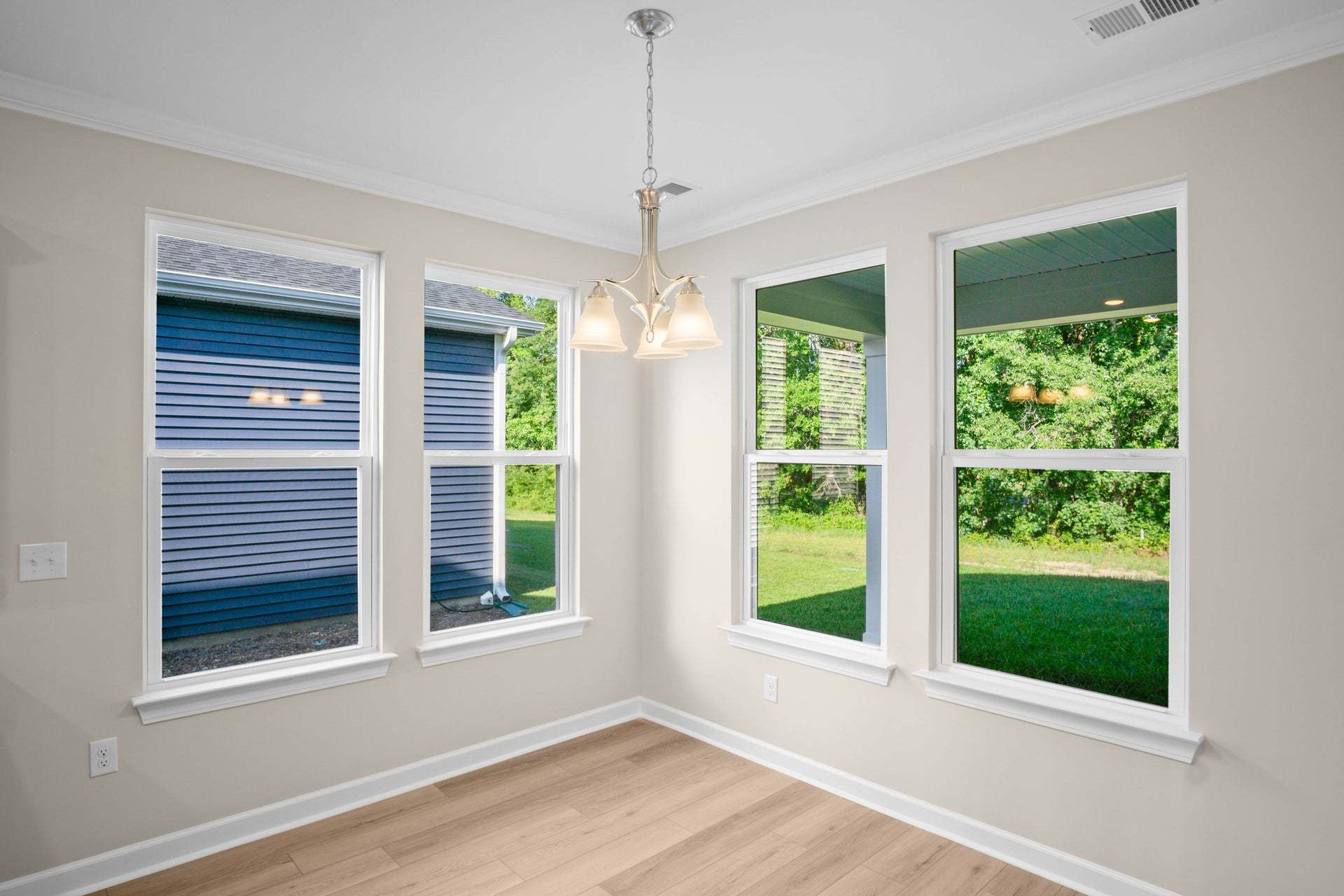 Actual Home - Breakfast Nook