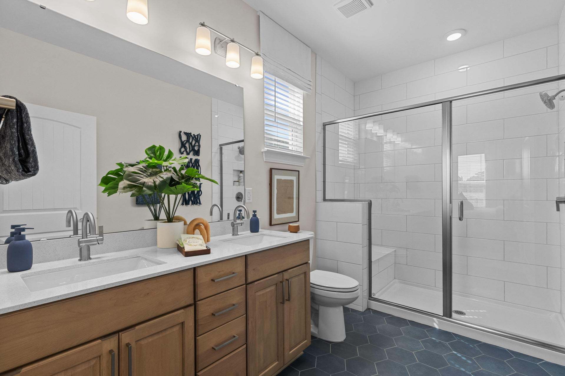 Owner's Bath