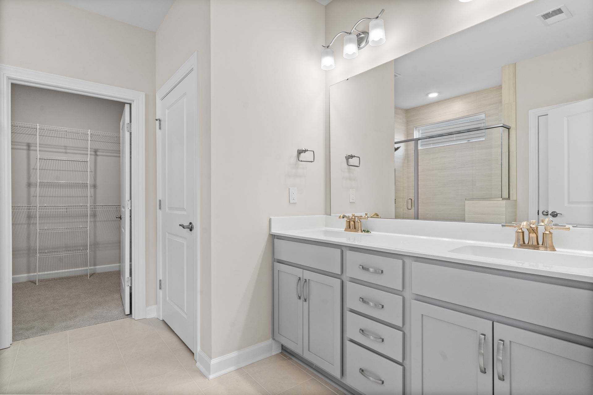 Owner's Suite Bathroom