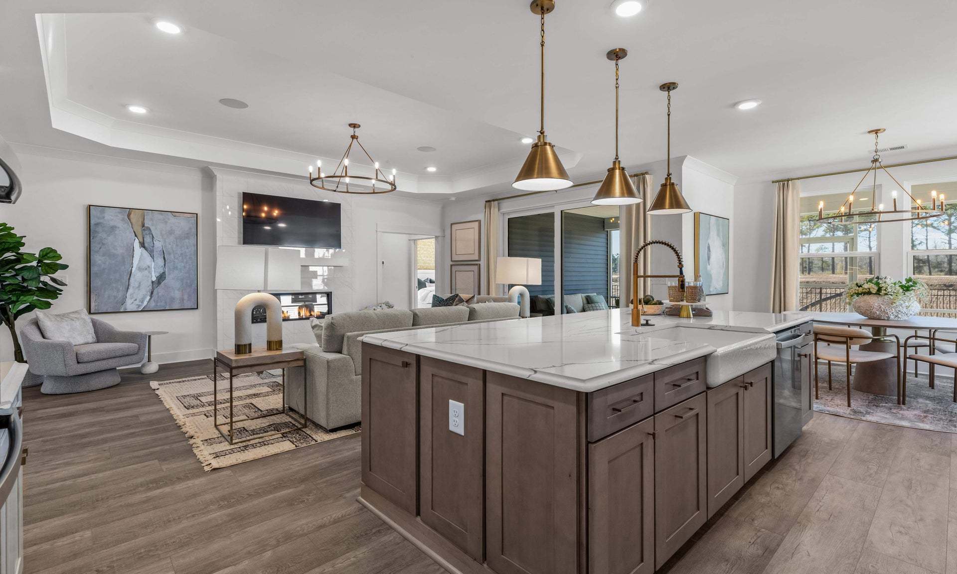 Similar Home - Kitchen