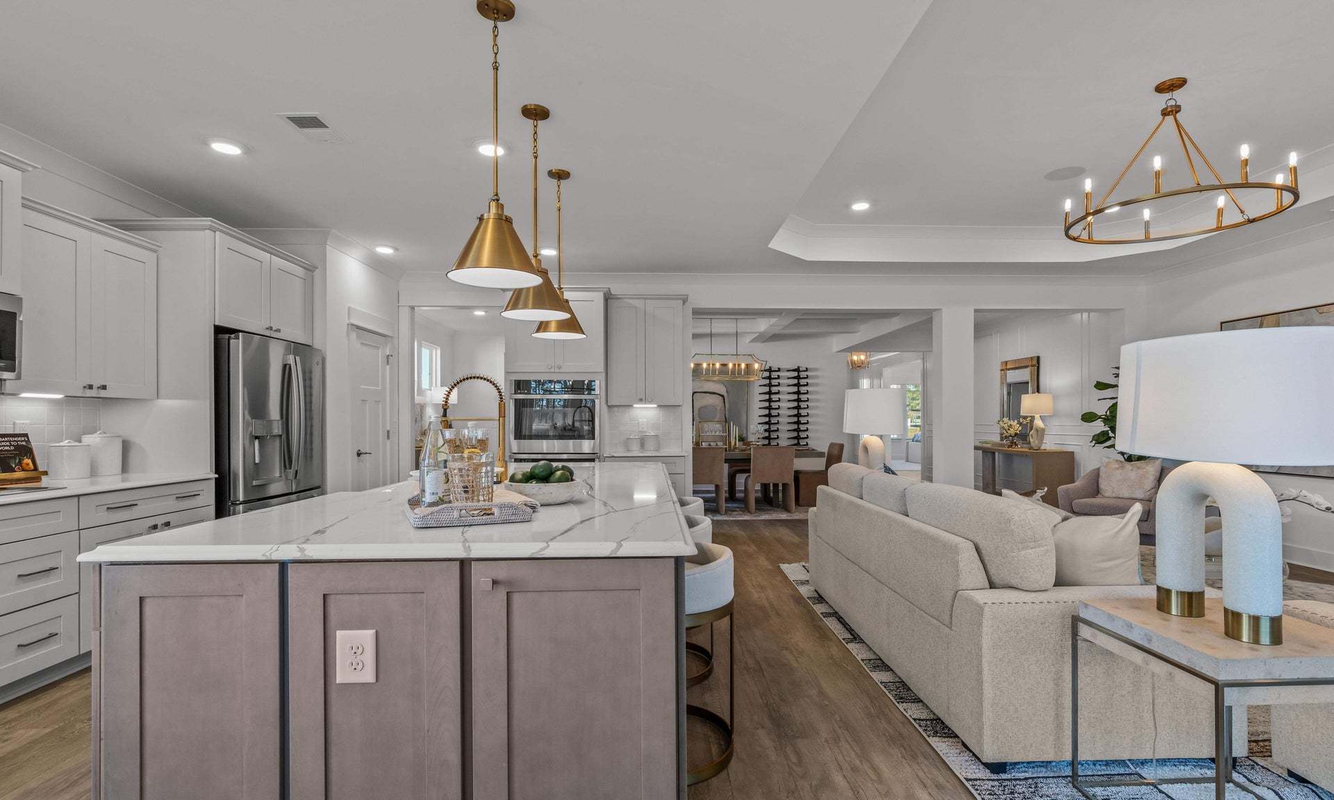 Similar Home - Kitchen
