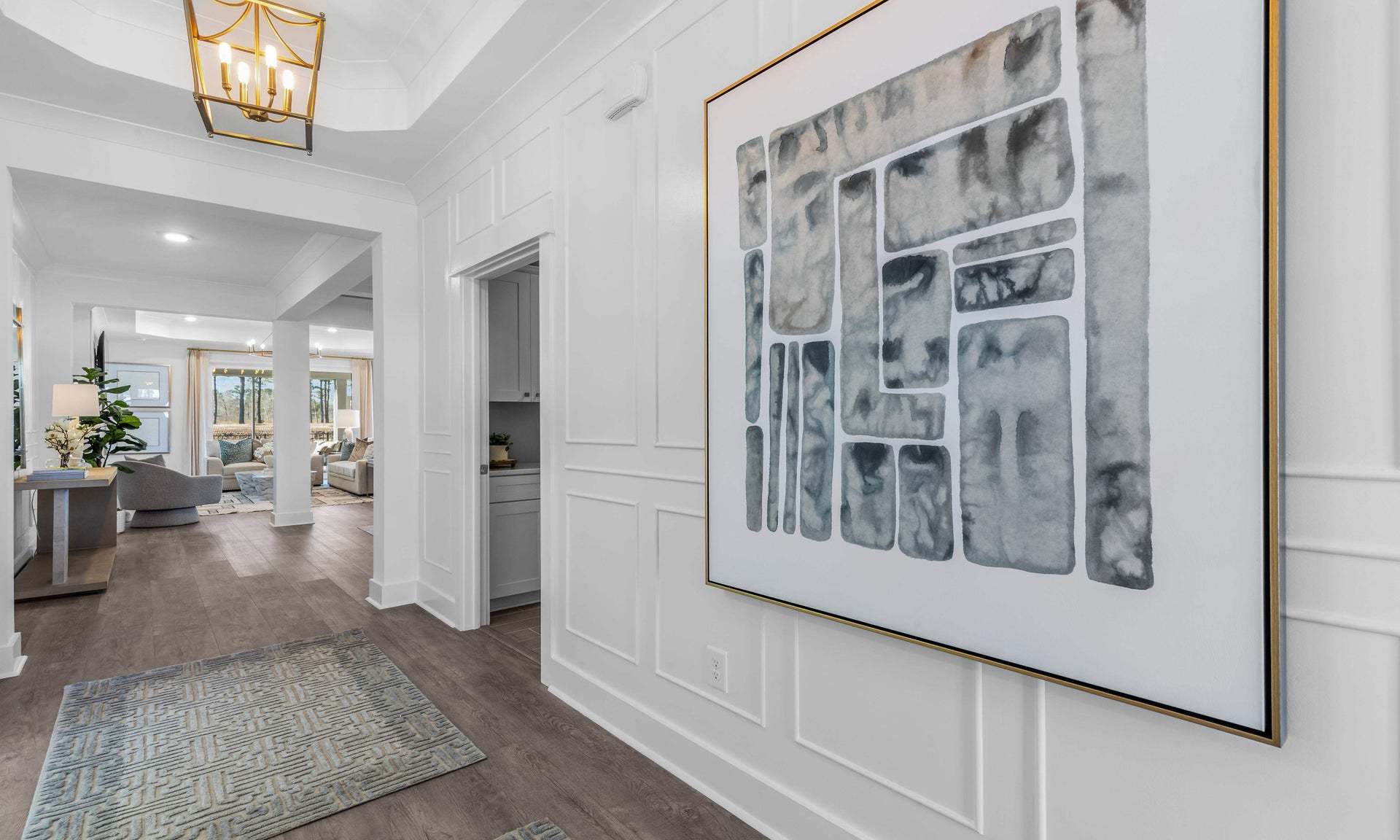 Similar Home - Foyer