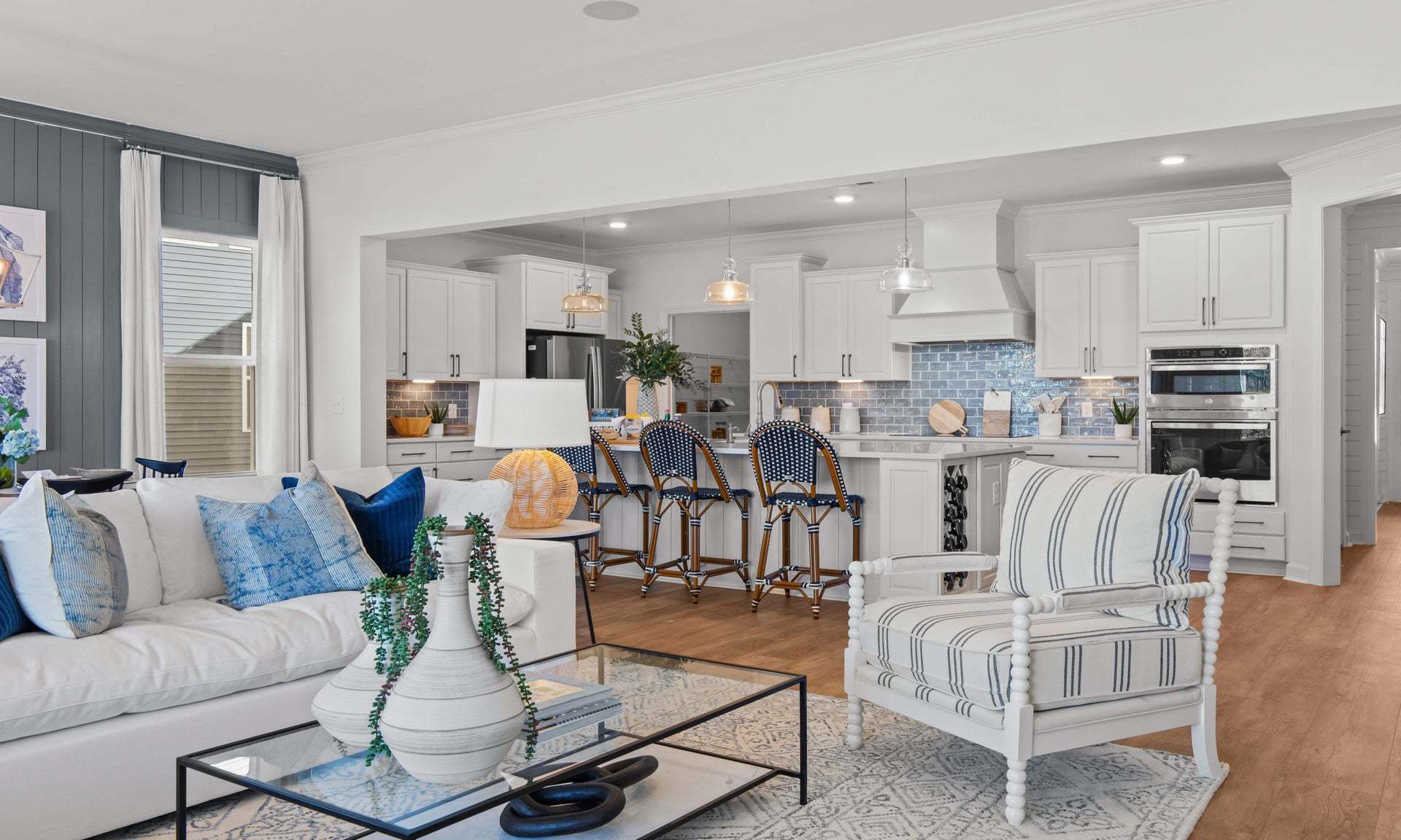 Similar Home - Great Room
