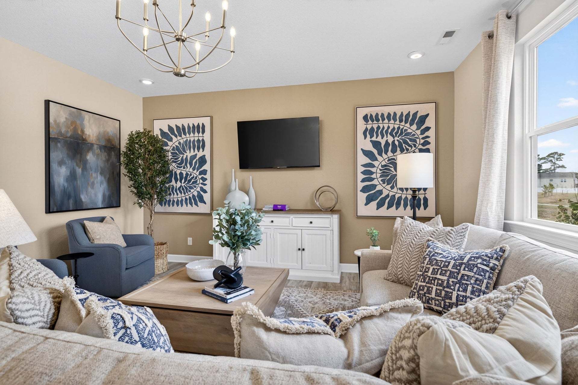 Similar Home - Great Room