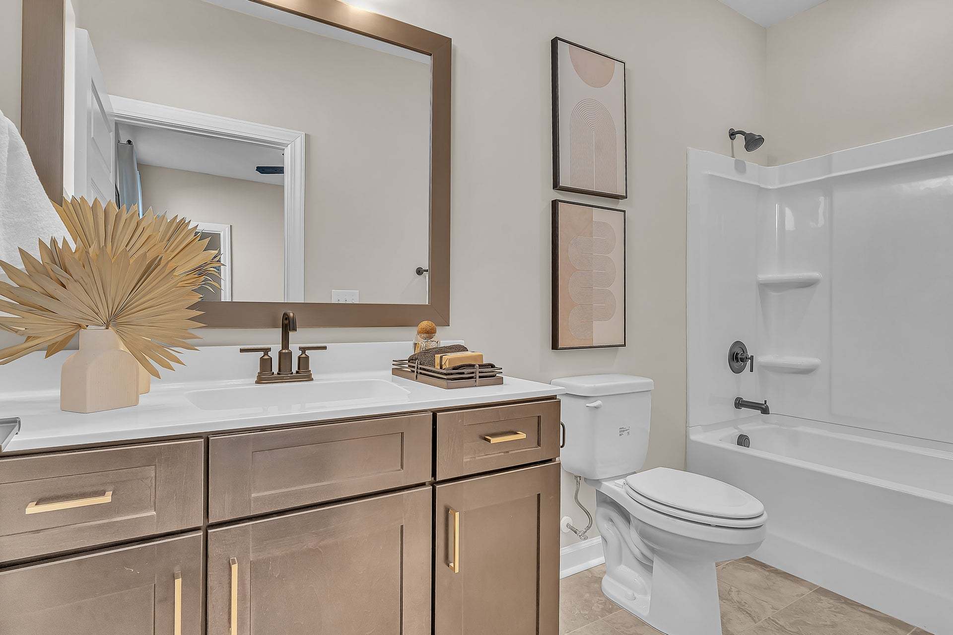 Similar Home - Bathroom