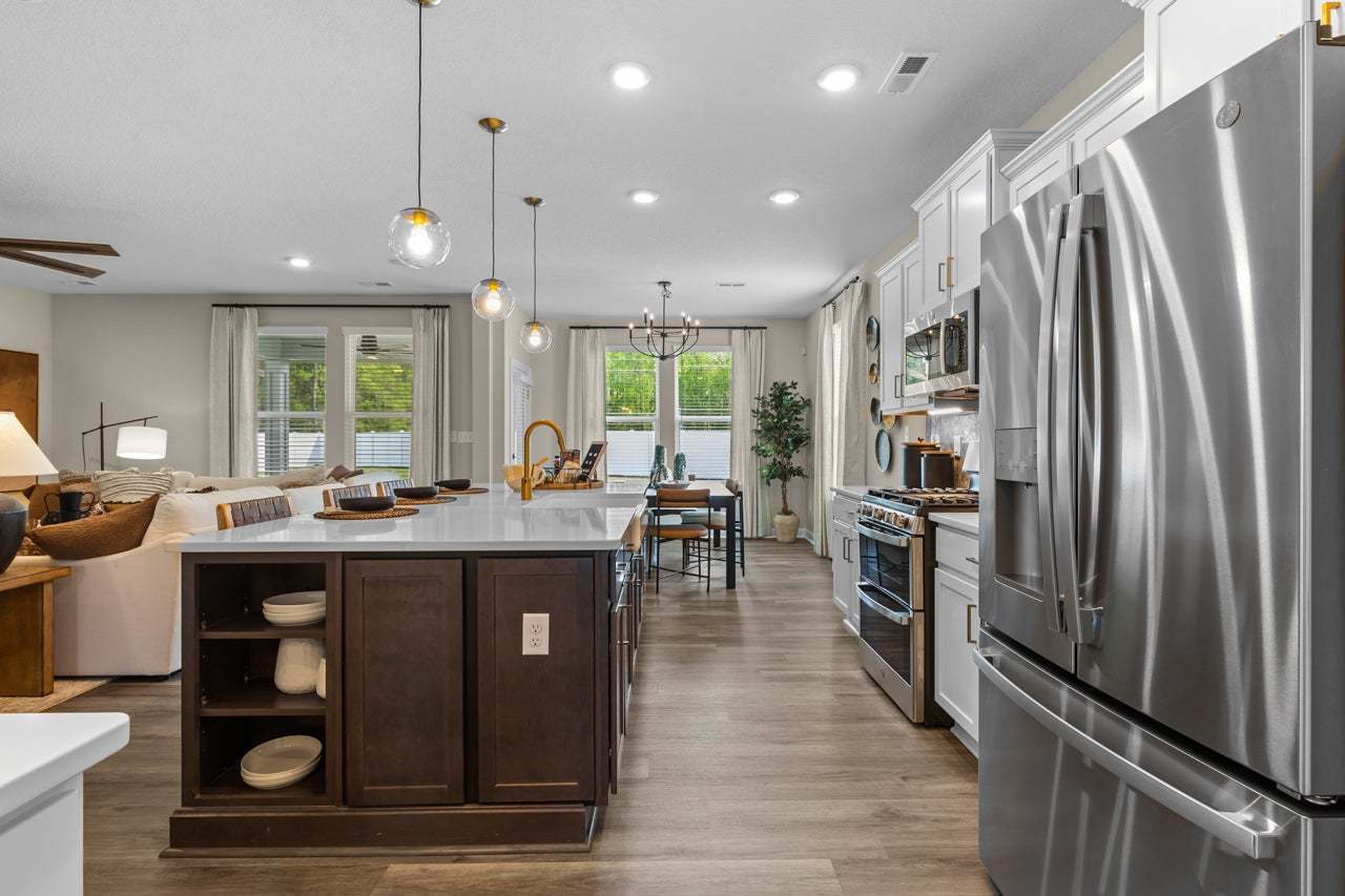 Similar Home - Kitchen