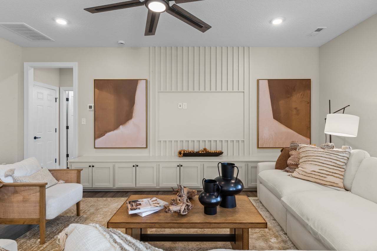 Similar Home - Great Room